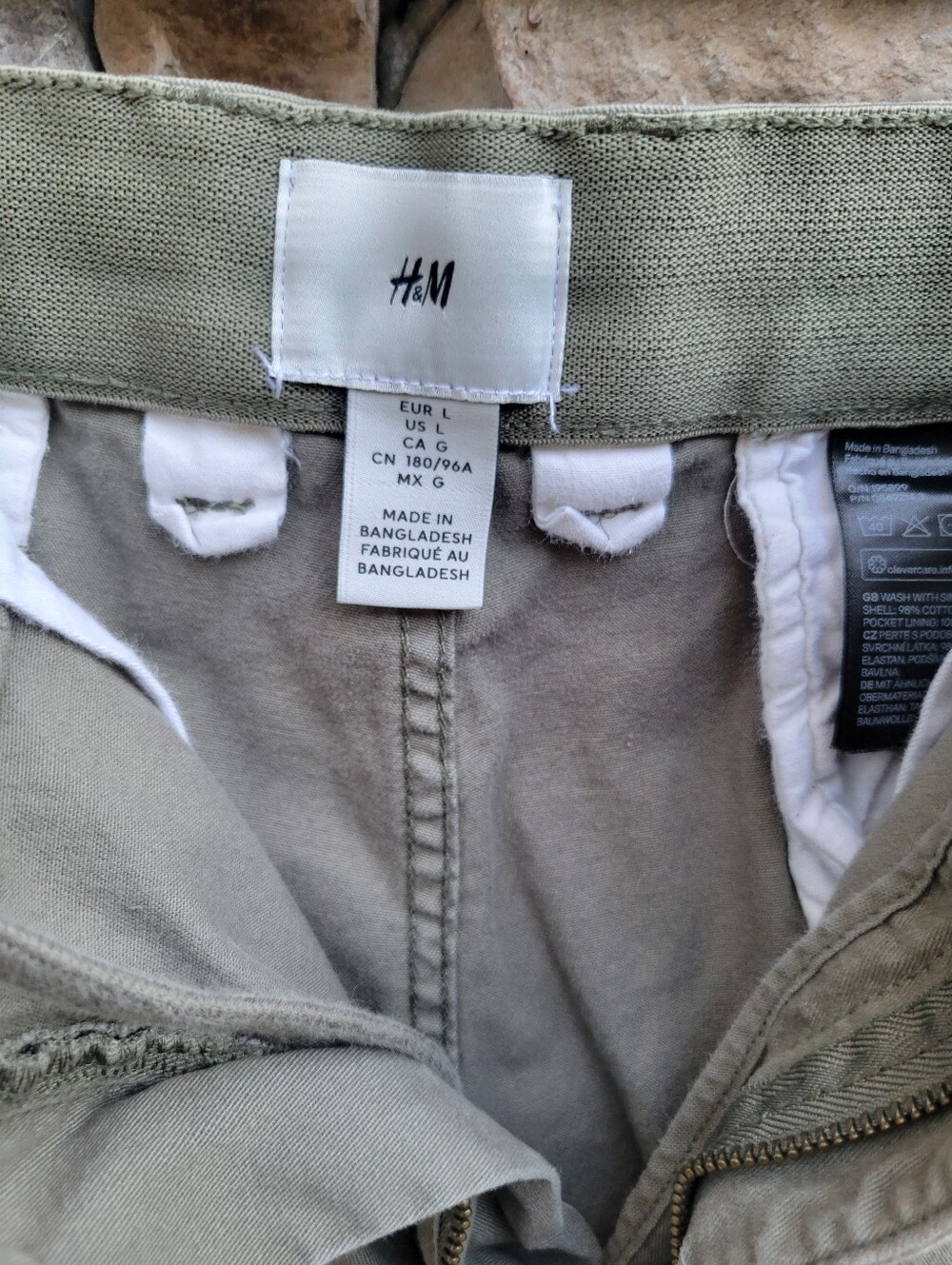 H&M Shorts - Picture 4 of 9